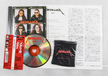 Metallica One, CBS/Sony japan, CD red